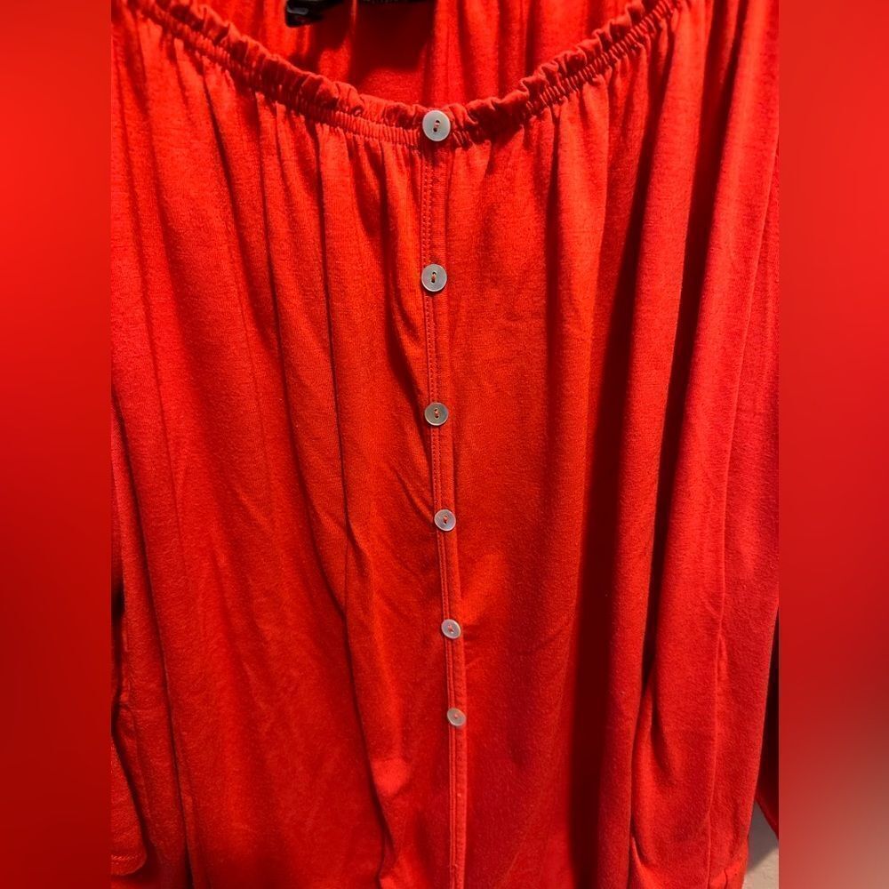 New Directions top  - Picture 3 of 8